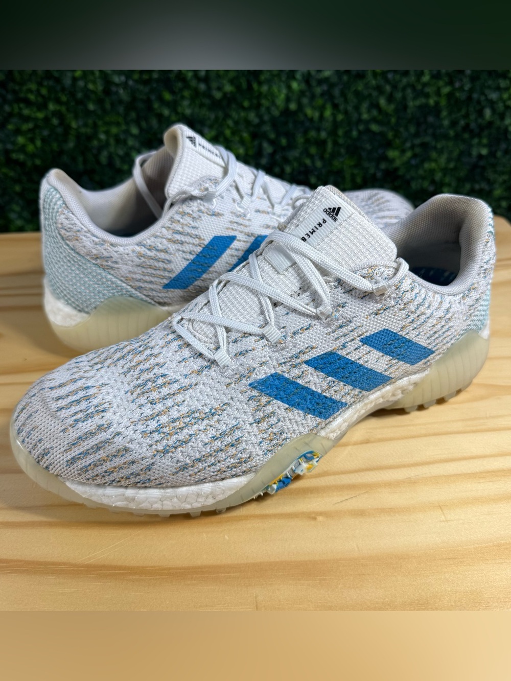 Women’s 8 Golf Shoes Spikeless White Blue FU7009